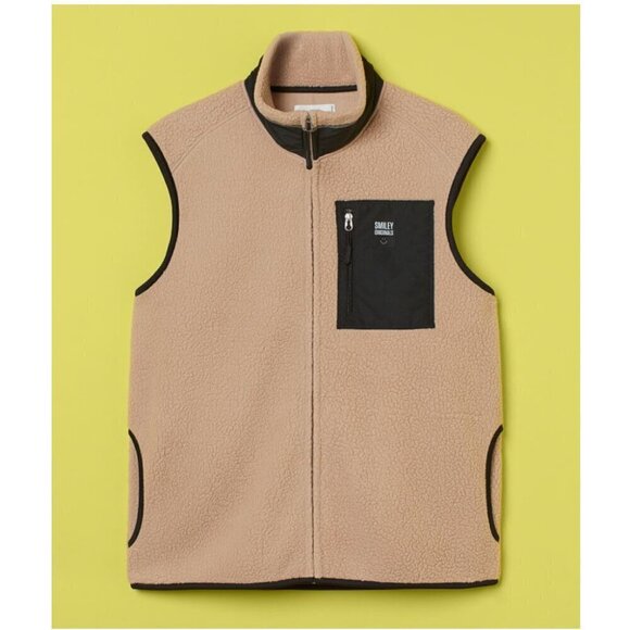 H&M x Smiley Fleece Vest - Picture 2 of 8